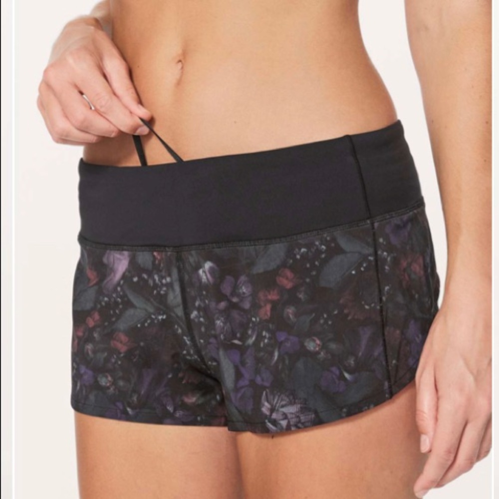 Lululemon’s floral speed up shorts